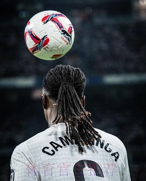 记者:阿诺德无缘今年剩余比赛 卡马文加情况乐观